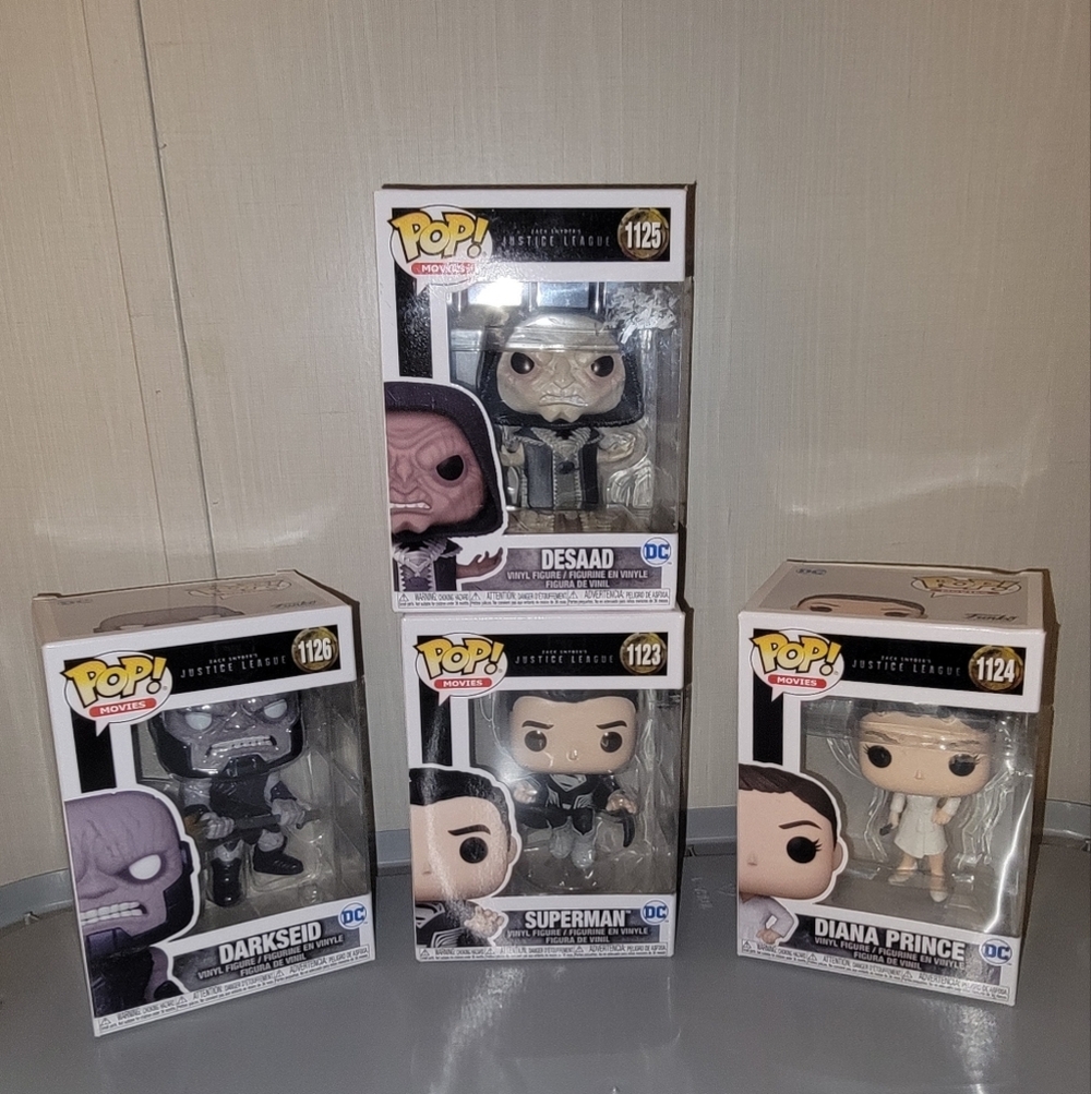(J22) Funko Justice League bundle